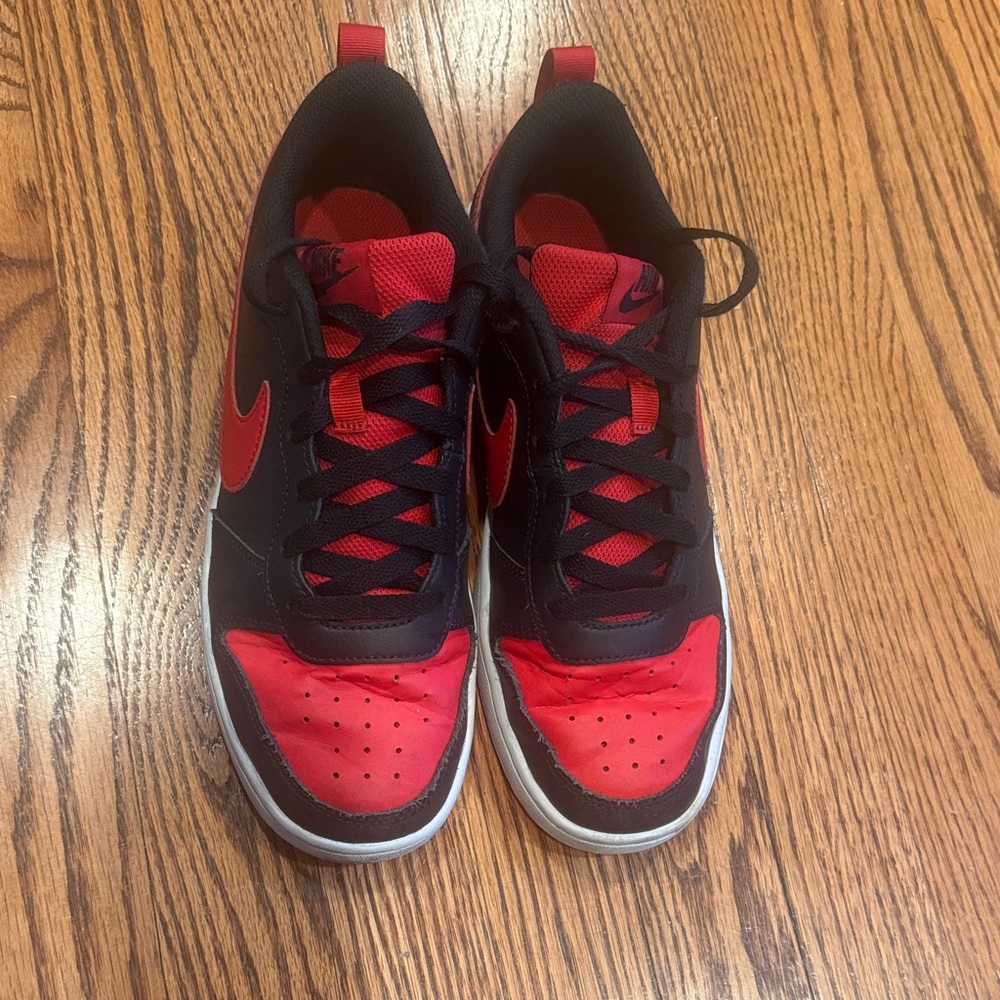Nike 7Y Black and Red Sneakers